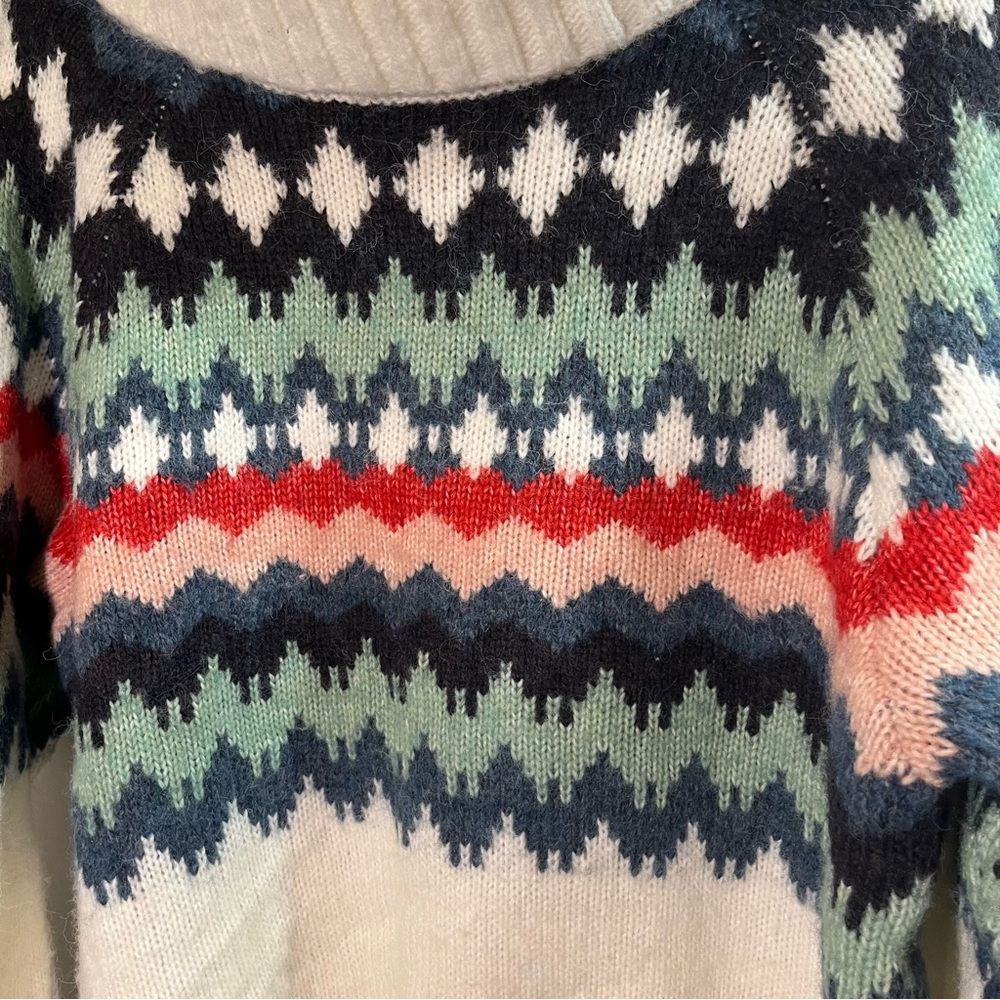 Mia & Tess Multicolor Fair Isle Cowl Neck Sweater Cozy Winter Sweater Size S - Picture 4 of 14